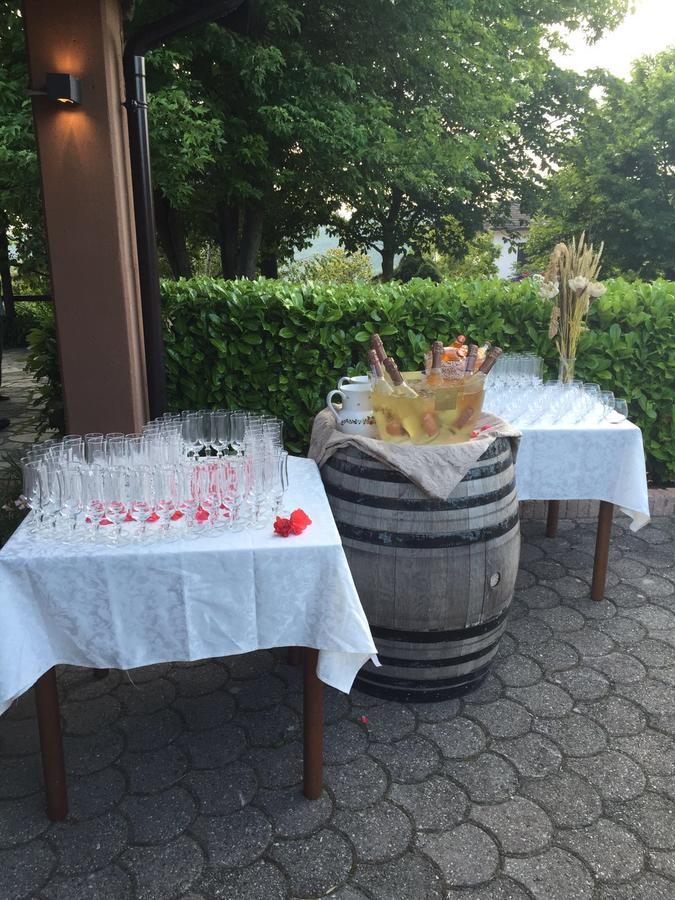 瓦尔齐 Ristorante Primula Bianca酒店 外观 照片